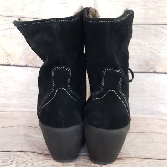 Leather Lace Up Boots with Faux Fur - Picture 8 of 16